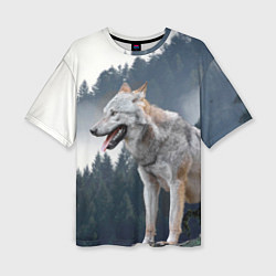 Женская футболка оверсайз Волк на фоне леса