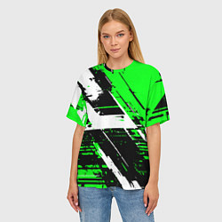 Футболка оверсайз женская Diagonal black and white stripes on a green backgr, цвет: 3D-принт — фото 2