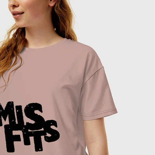 Женская футболка оверсайз Misfits / Пыльно-розовый – фото 3