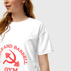 Футболка оверсайз женская Sickle & Barbell: Gym цвета белый — фото 2