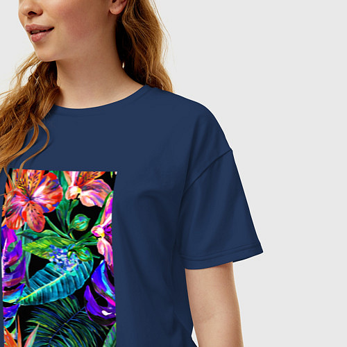 Женская футболка оверсайз Красочные Тропики / Тёмно-синий – фото 3
