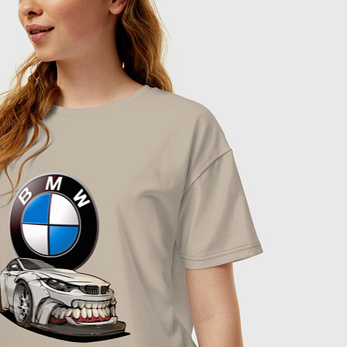 Женская футболка оверсайз BMW оскал / Миндальный – фото 3
