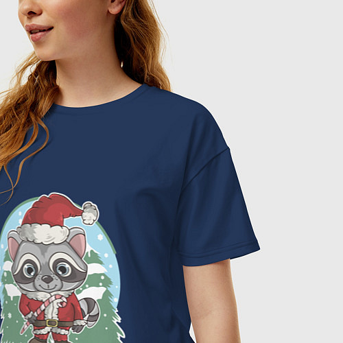 Женская футболка оверсайз Новогодний енот / Тёмно-синий – фото 3