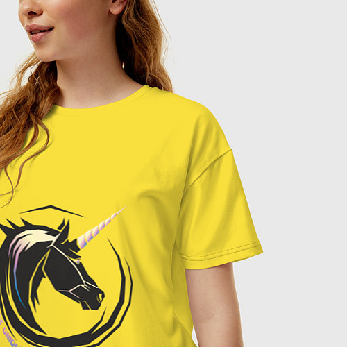 Женская футболка оверсайз Будь уникален как единорог / Желтый – фото 3