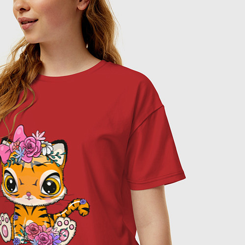 Женская футболка оверсайз Милая тигрица с цветами / Красный – фото 3