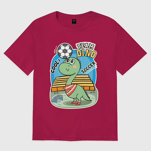 Женская футболка оверсайз Динозаврик футболист / Маджента – фото 1