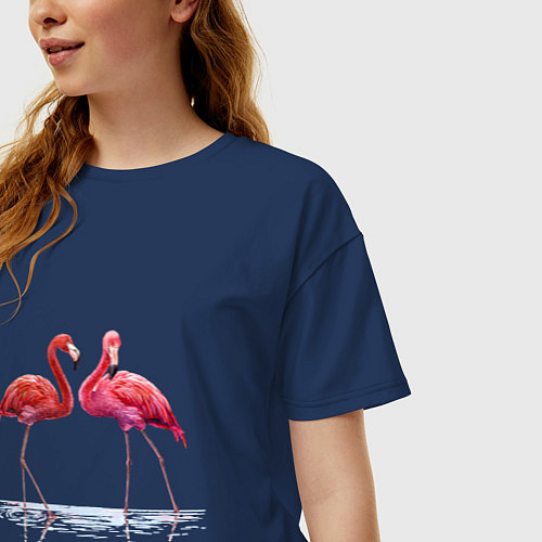 Женская футболка оверсайз Фламинго пара / Тёмно-синий – фото 3