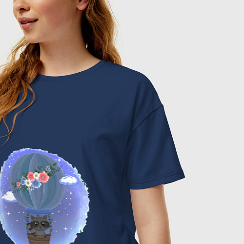 Женская футболка оверсайз ЕНОТ НА ВОЗДУШНОМ ШАРЕ / Тёмно-синий – фото 3