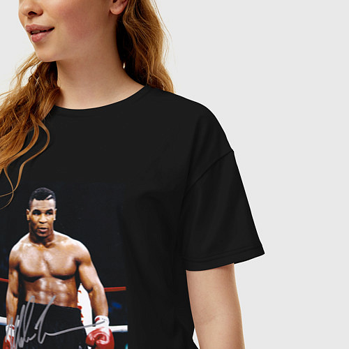 Женская футболка оверсайз Майк Тайсон Фото с авторгафом Mike Tyson / Черный – фото 3