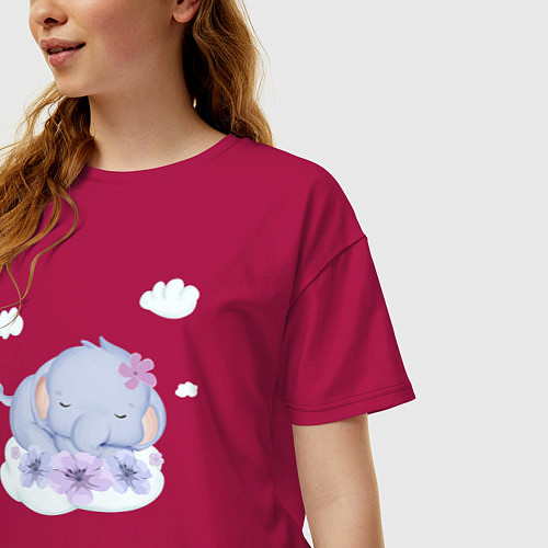 Женская футболка оверсайз Милый Слонёнок Спит На Облачке С Цветами / Маджента – фото 3