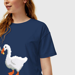 Футболка оверсайз женская Гусь с ножом опасный , PixelArt, цвет: тёмно-синий — фото 2