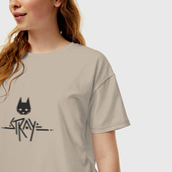 Футболка оверсайз женская Stray ровный логотип, черный, цвет: миндальный — фото 2