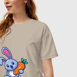 Футболка оверсайз женская Зайчонок с морковкой, цвет: миндальный — фото 2