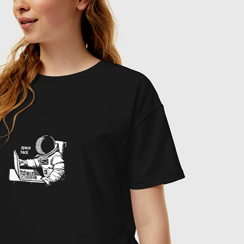 Женская футболка оверсайз Space hack / Черный – фото 3