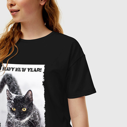 Женская футболка оверсайз Котёнок пробирается сквозь глубокий снег / Черный – фото 3
