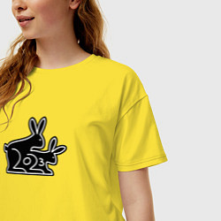 Футболка оверсайз женская Символ 2023 кролики, цвет: желтый — фото 2