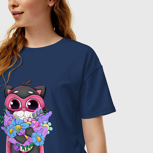 Женская футболка оверсайз Кот супергерой с цветами / Тёмно-синий – фото 3