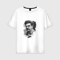 Женская футболка оверсайз Сталин в черно-белом исполнении