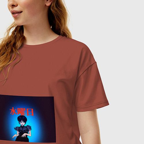 Женская футболка оверсайз Уэнсдэй Аниме / Кирпичный – фото 3
