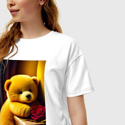 Футболка оверсайз женская Мишка с подарком, цвет: белый — фото 2