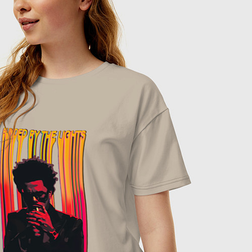 Женская футболка оверсайз Blinded by the lights / Миндальный – фото 3