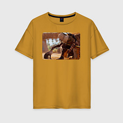 Женская футболка оверсайз Ассасин гладит кота