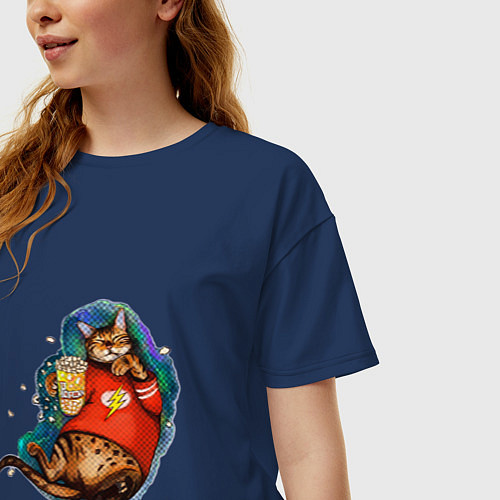 Женская футболка оверсайз Ленивый бенгальский кот с попкорном / Тёмно-синий – фото 3
