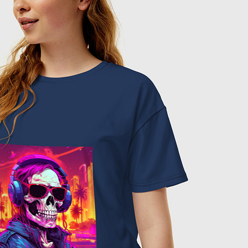 Женская футболка оверсайз Скелет с неоновыми волосами в очках и наушниках / Тёмно-синий – фото 3