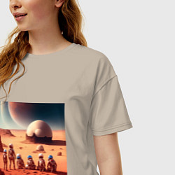 Футболка оверсайз женская Вечер на марсе, цвет: миндальный — фото 2