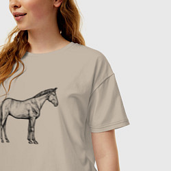 Футболка оверсайз женская Лошадь стоит в профиль, цвет: миндальный — фото 2