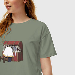 Футболка оверсайз женская Фрирен застряла в сундуке мимике, цвет: авокадо — фото 2