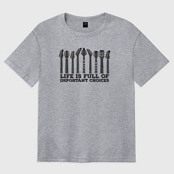 Женская футболка оверсайз Жизнь полна главного выбора