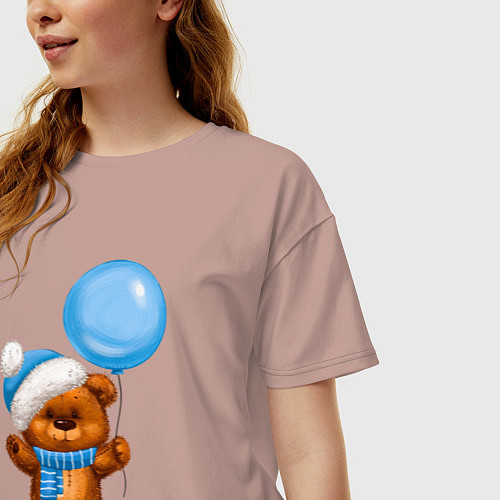Женская футболка оверсайз Плюшевый мишка с голубым воздушным шариком / Пыльно-розовый – фото 3