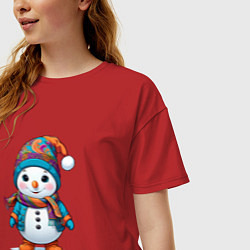 Футболка оверсайз женская Снеговик в шапочке и с шарфом, цвет: красный — фото 2