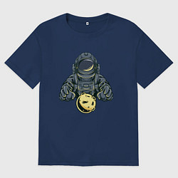Женская футболка оверсайз Астронавт и планета
