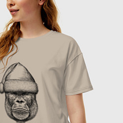 Футболка оверсайз женская Морда новогодней гориллы, цвет: миндальный — фото 2