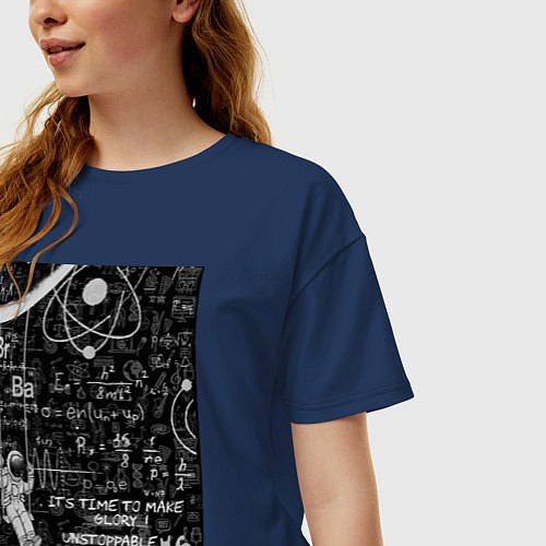 Женская футболка оверсайз Космос формулы / Тёмно-синий – фото 3