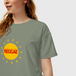 Футболка оверсайз женская Солнечное регги, цвет: авокадо — фото 2