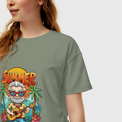 Футболка оверсайз женская Ведьмак с гитарой на острове, цвет: авокадо — фото 2