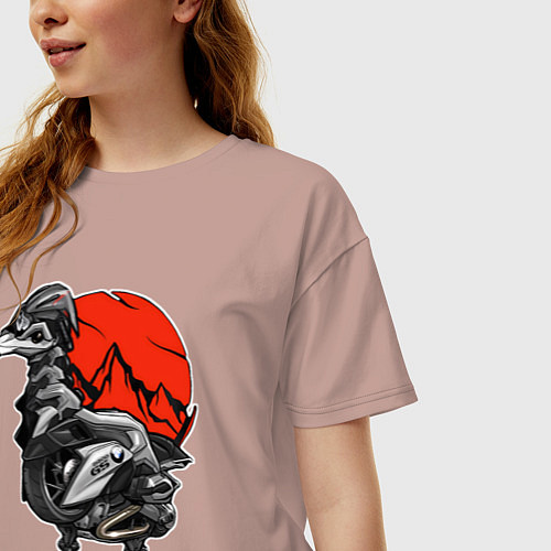 Женская футболка оверсайз BMW GS Гусь / Пыльно-розовый – фото 3