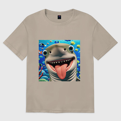 Женская футболка оверсайз Веселая акула с высунутым языком в океане / Миндальный – фото 1