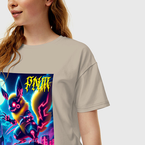 Женская футболка оверсайз Ужасный Пикачу на крыше небоскрёба - хэллоуин / Миндальный – фото 3