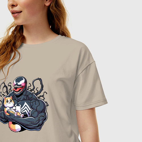 Женская футболка оверсайз Веном с котиком / Миндальный – фото 3