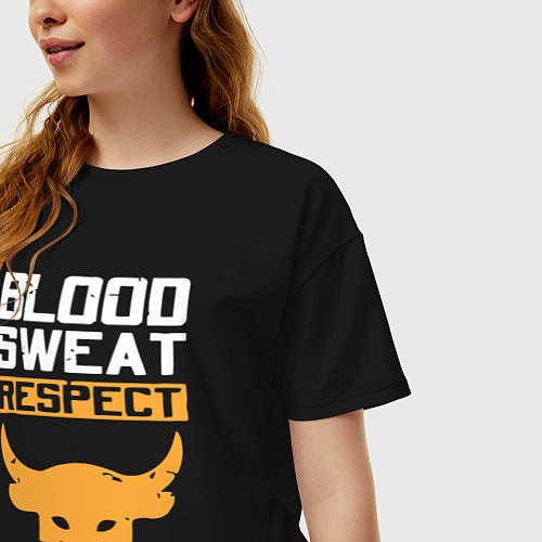 Женская футболка оверсайз Blood sweet respect logo / Черный – фото 3
