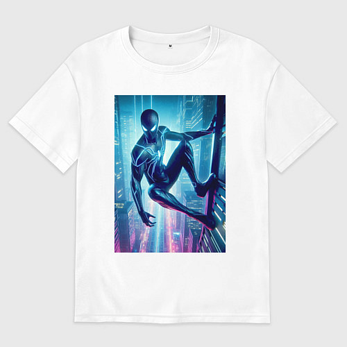 Женская футболка оверсайз Чувак-паук висит на стене небоскрёба / Белый – фото 1