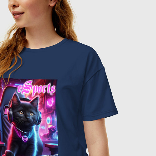 Женская футболка оверсайз Чёрный котёнок - киберспорт / Тёмно-синий – фото 3