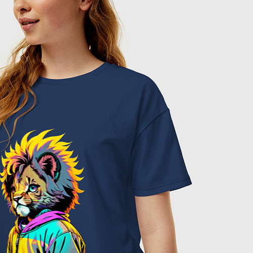 Женская футболка оверсайз Прикольный львёнок - поп-арт / Тёмно-синий – фото 3