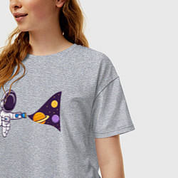 Футболка оверсайз женская Космический свет фонарика, цвет: меланж — фото 2