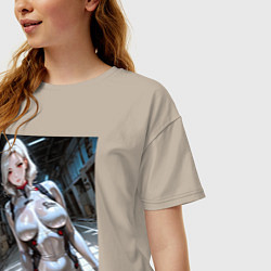 Футболка оверсайз женская Девушка-наемница, цвет: миндальный — фото 2
