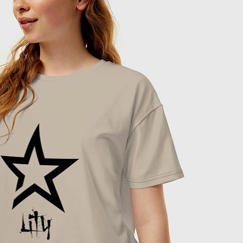 Женская футболка оверсайз Лилия - звезда / Миндальный – фото 3